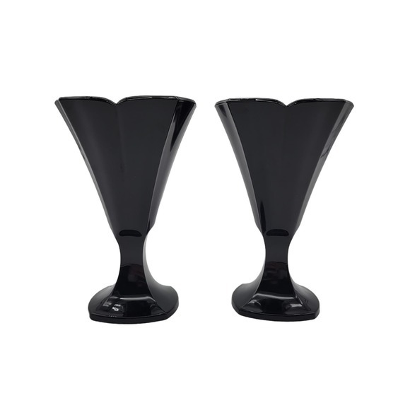 2 Vtg Luminarc Black Amethyst Glass Ice Cream Dish French Scallop Art Deco Pair - Picture 1 of 7